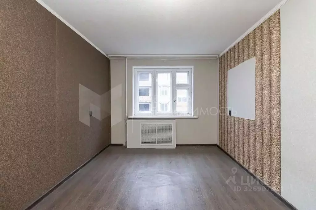 1-к кв. Тюменская область, Тюмень ул. Республики, 246 (35.0 м) - Фото 1