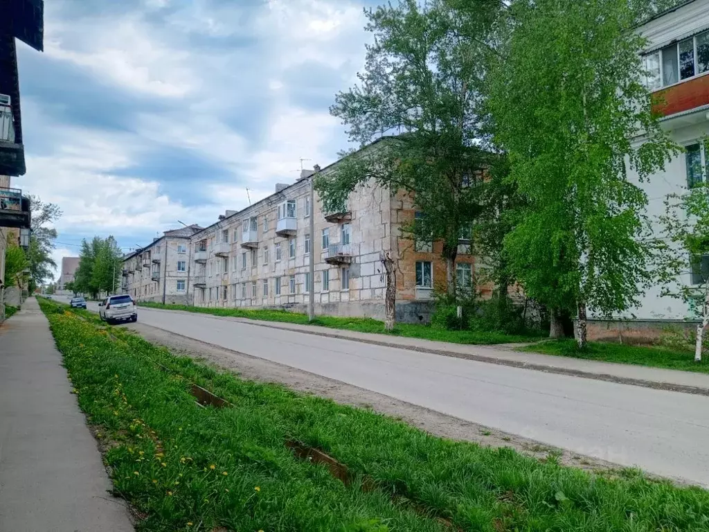 3-к кв. Пермский край, Губаха ул. Газеты Правда, 41 (49.0 м) - Фото 1