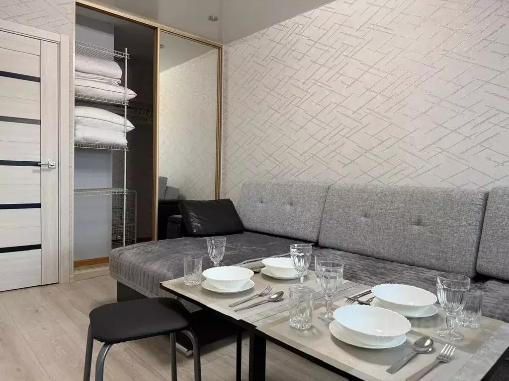 2-к кв. Сахалинская область, Южно-Сахалинск ул. имени Космонавта ... - Фото 2