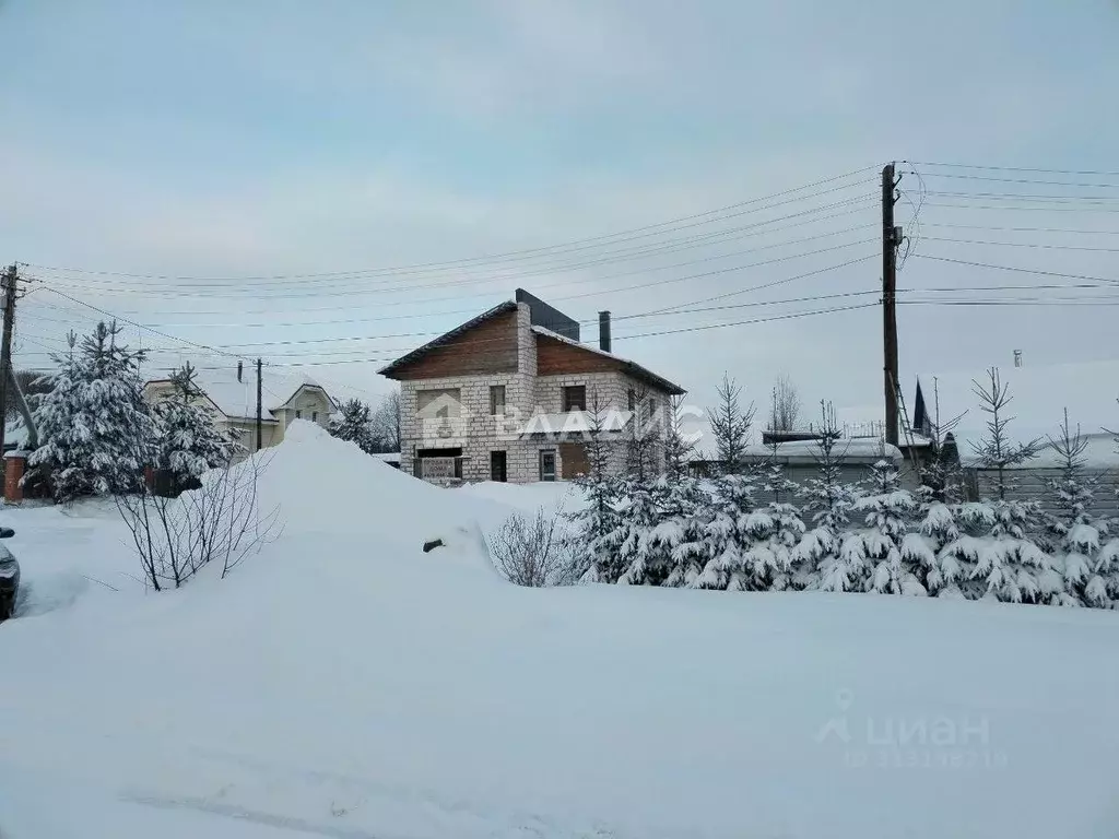 Таунхаус в Карелия, Петрозаводск ул. Роберта Рождественского, 42 (160 ... - Фото 0