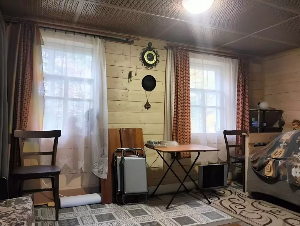 Дом в Ленинградская область, Бокситогорский район, Лидское с/пос, пос. ... - Фото 1