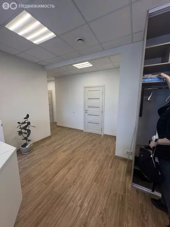 Офис (182.8 м) - Фото 2