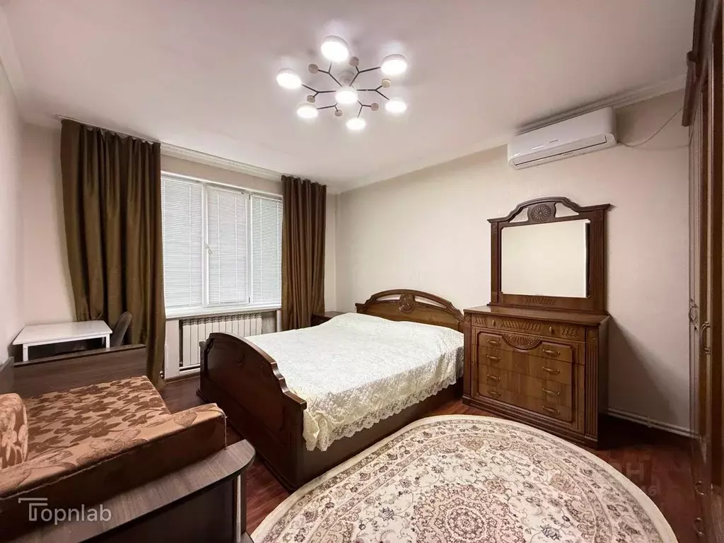 Дом в Кабардино-Балкария, Нальчик ул. Черняховского (175 м) - Фото 1