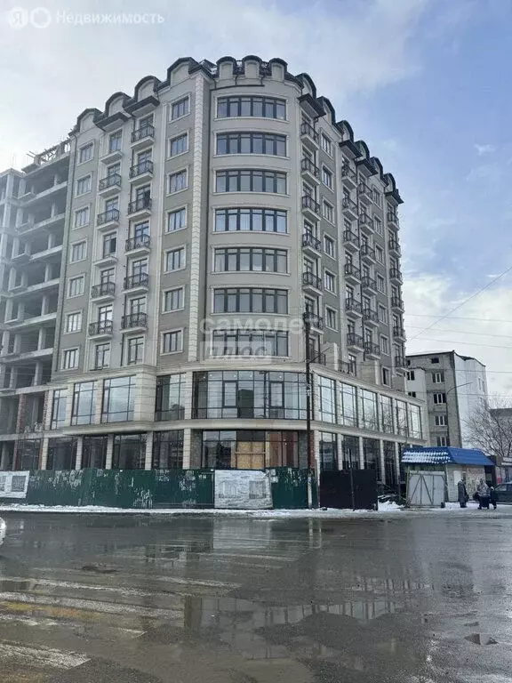 3-комнатная квартира: город Кизилюрт, улица Гагарина, 52 (102 м) - Фото 1