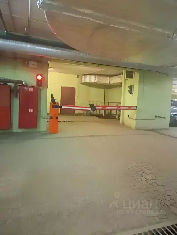 Гараж в Московская область, Жуковский ул. Дугина, 28/12 (30 м) - Фото 2