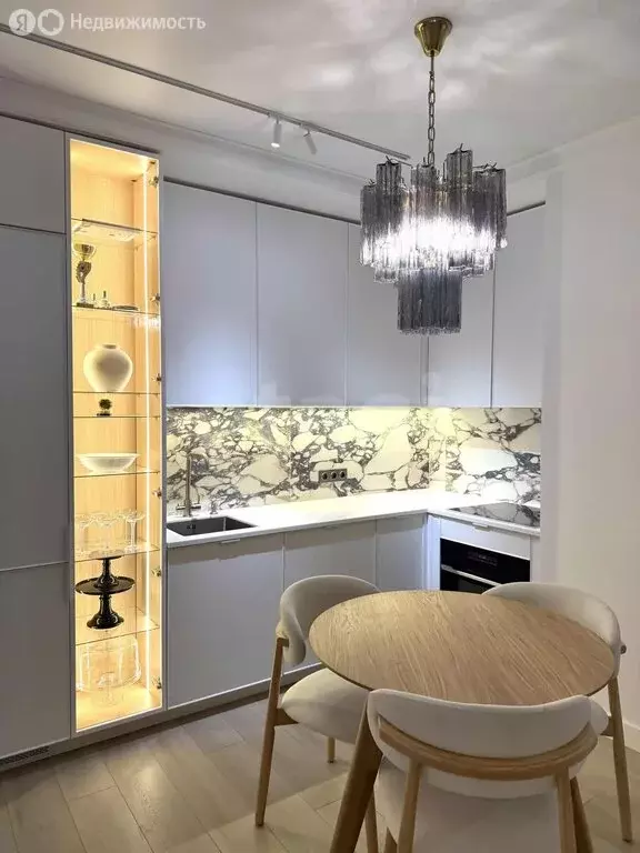 2-комнатная квартира: Якутск, 203-й микрорайон, 11 (69.2 м) - Фото 1