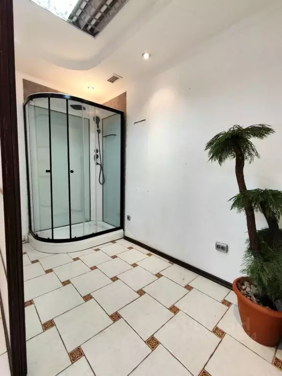 Помещение свободного назначения в Красноярский край, Красноярск ул. ... - Фото 2