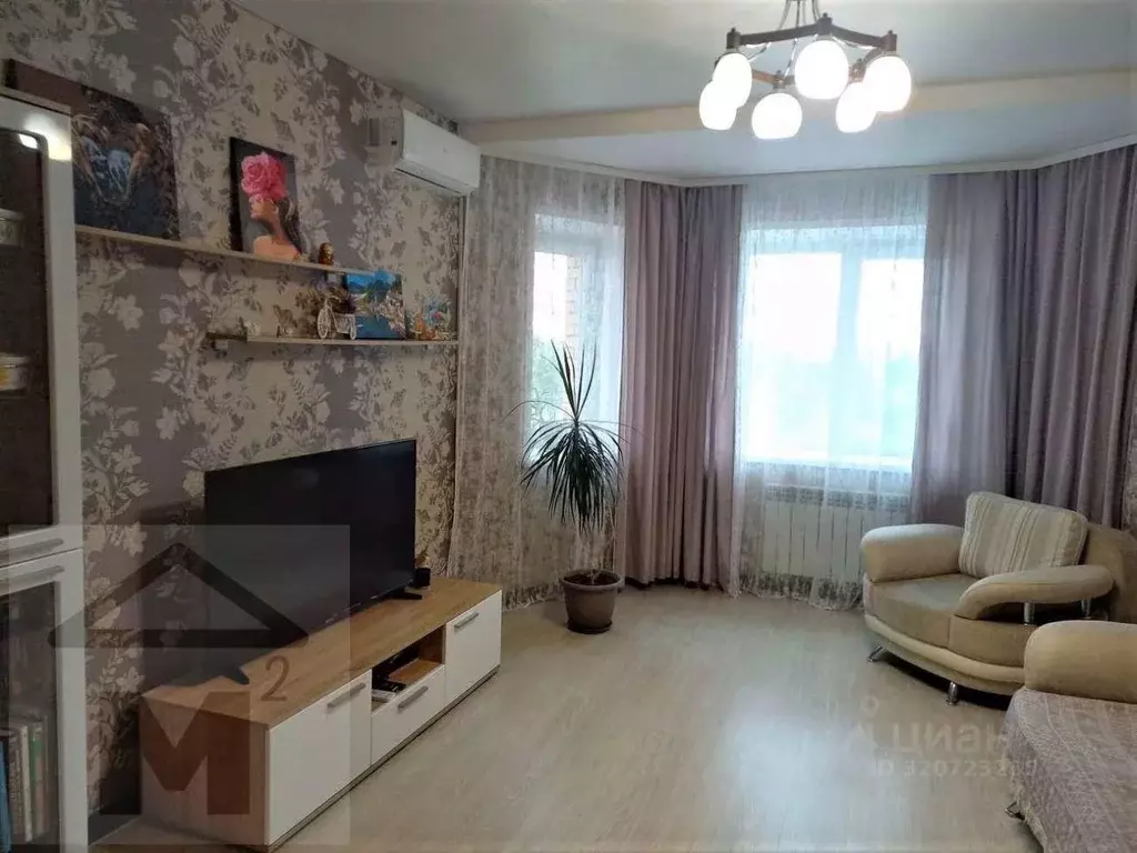 1-к кв. Хакасия, Абакан ул. Авиаторов, 10 (36.3 м) - Фото 0