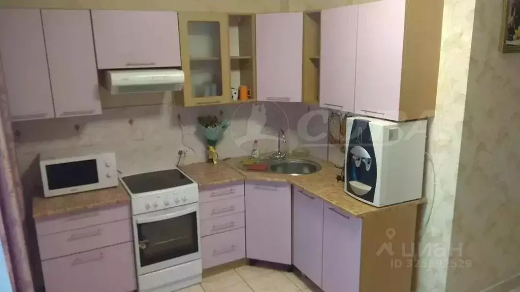 2-к кв. Тюменская область, Тюмень Одесская ул., 48А (76.0 м) - Фото 1