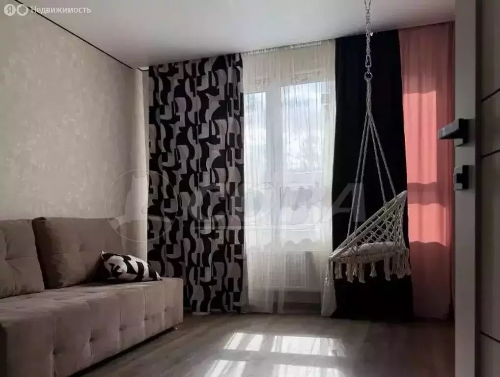 1-комнатная квартира: микрорайон Рощино, улица Александра Федоровича, ... - Фото 1