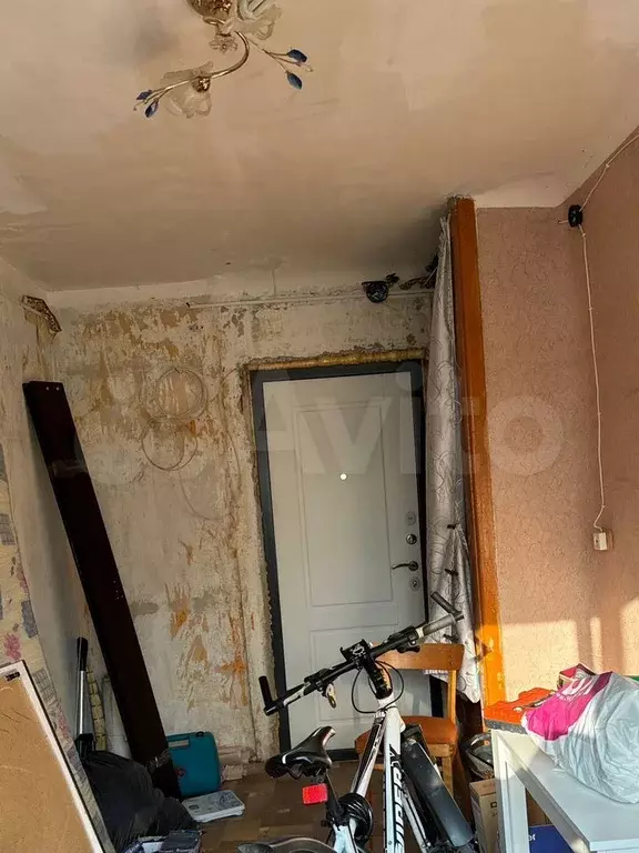Комната 9,4 м в 6-к., 2/5 эт. - Фото 1