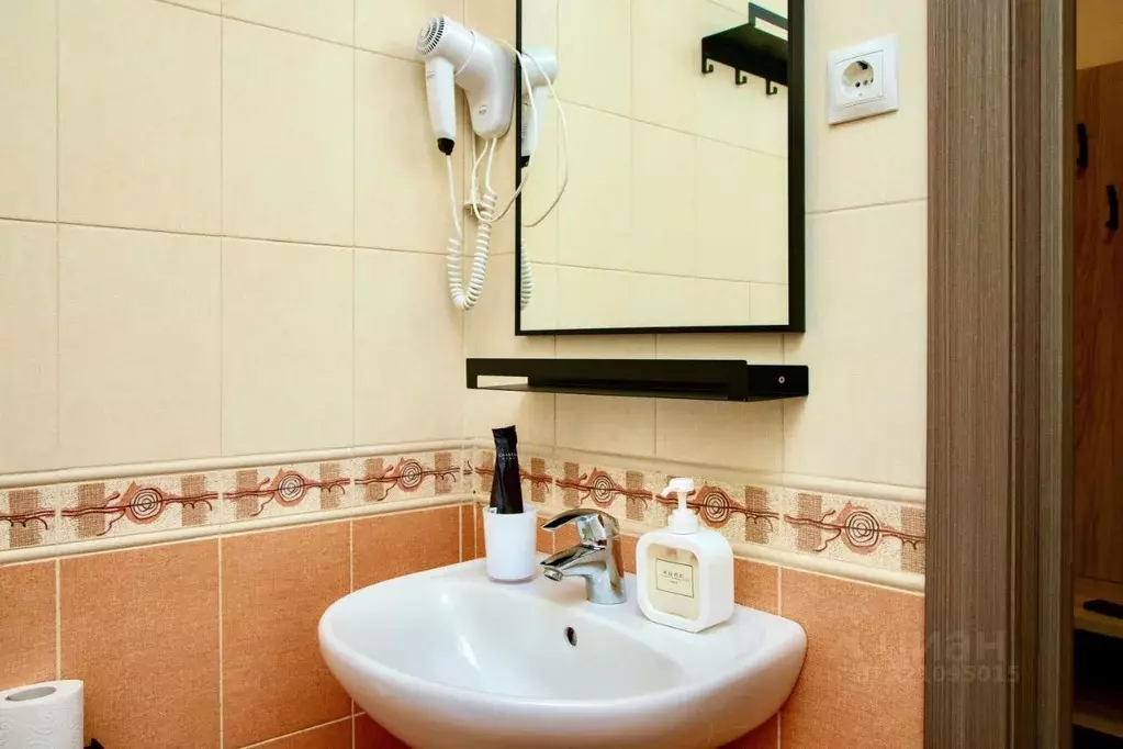 Комната Краснодарский край, Ейск ул. Шмидта, 20 (25.0 м) - Фото 2