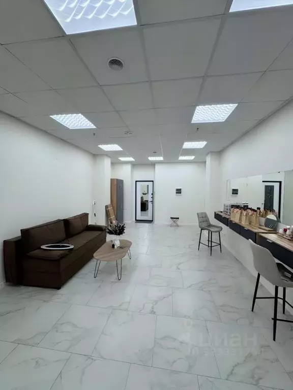 Офис в Омская область, Омск ул. Маршала Жукова, 156 (35 м) - Фото 1