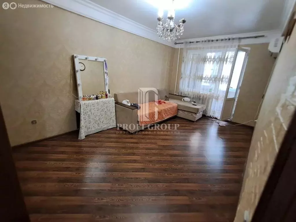 1-комнатная квартира: Каспийск, улица Хизроева, 20 (43 м) - Фото 0