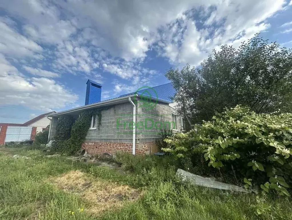 Дом в Белгородская область, Белгородский район, Беловское с/пос, с. ... - Фото 1