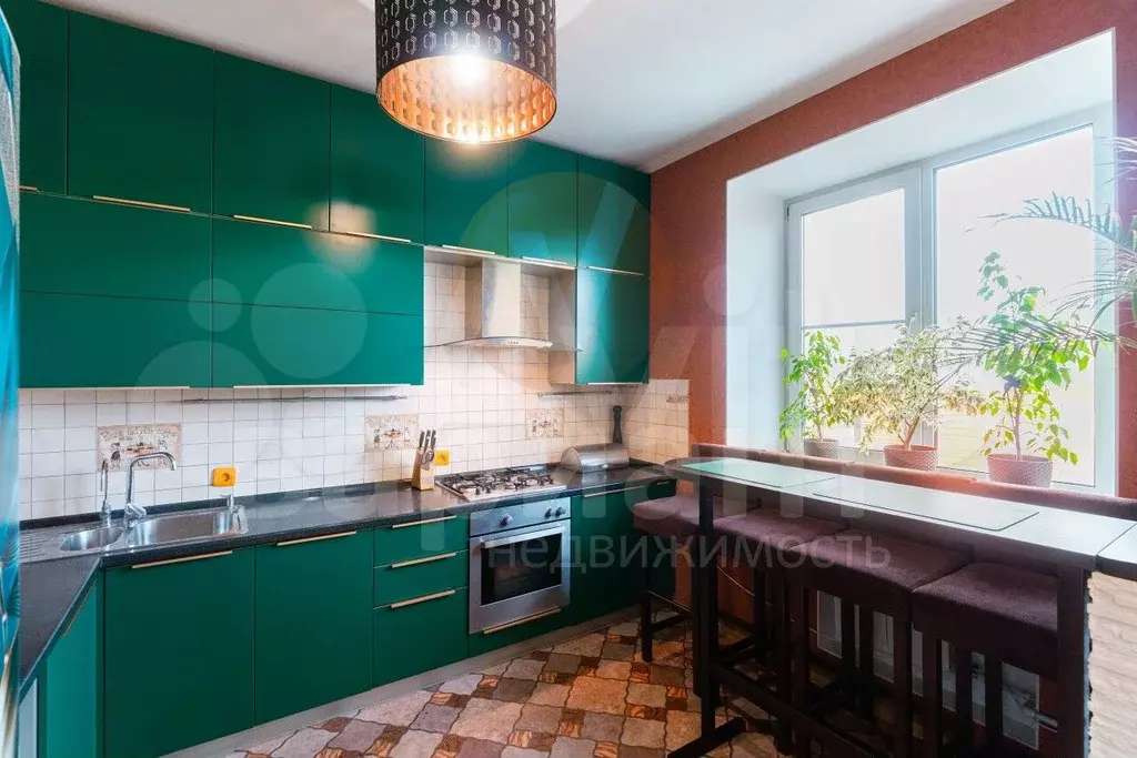 4-к. квартира, 96 м, 3/3 эт. - Фото 0