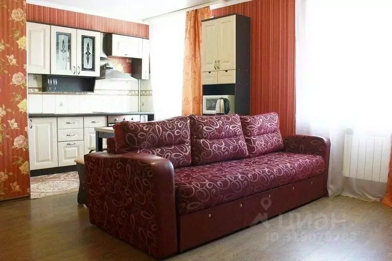 2-к кв. Алтайский край, Бийск Советская ул., 214 (10.0 м) - Фото 1