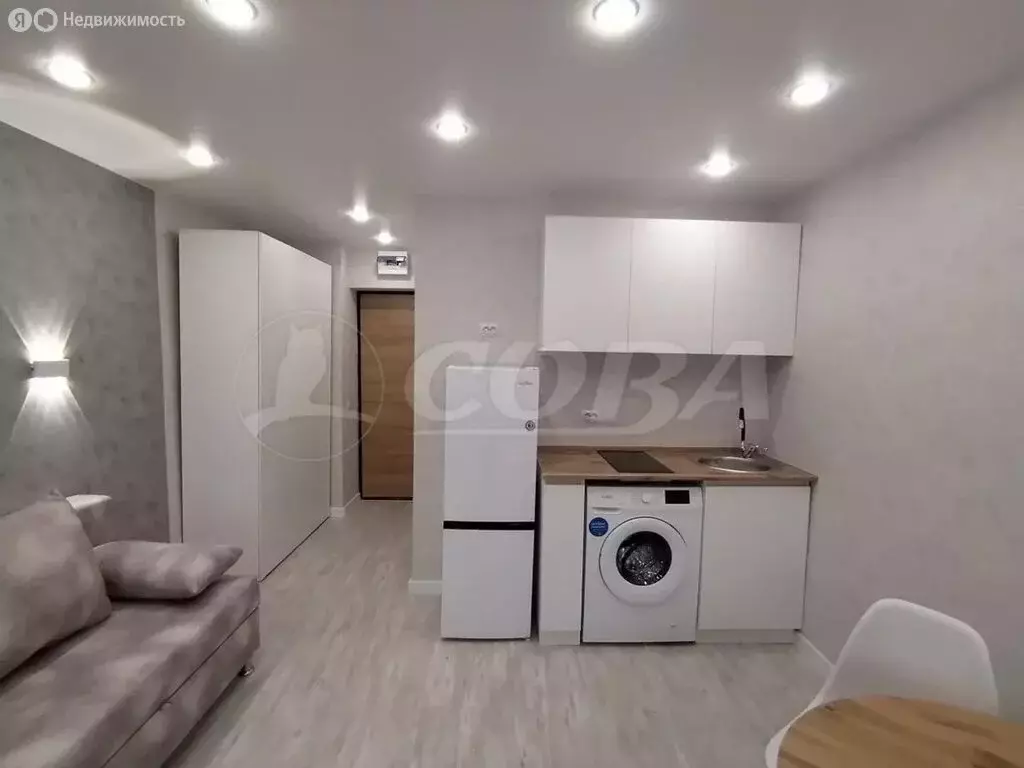 Квартира-студия: Тюмень, улица Мельникайте, 113 (28.3 м) - Фото 2