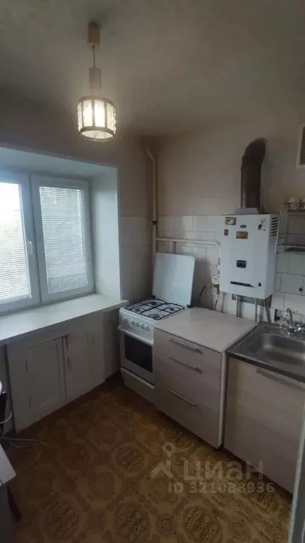 3-к кв. Нижегородская область, Дзержинск просп. Чкалова, 49А (56.0 м) - Фото 0