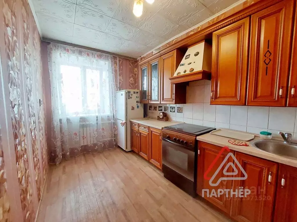 3-к кв. Ульяновская область, Димитровград ул. 9-я Линия, 13 (62.8 м) - Фото 0