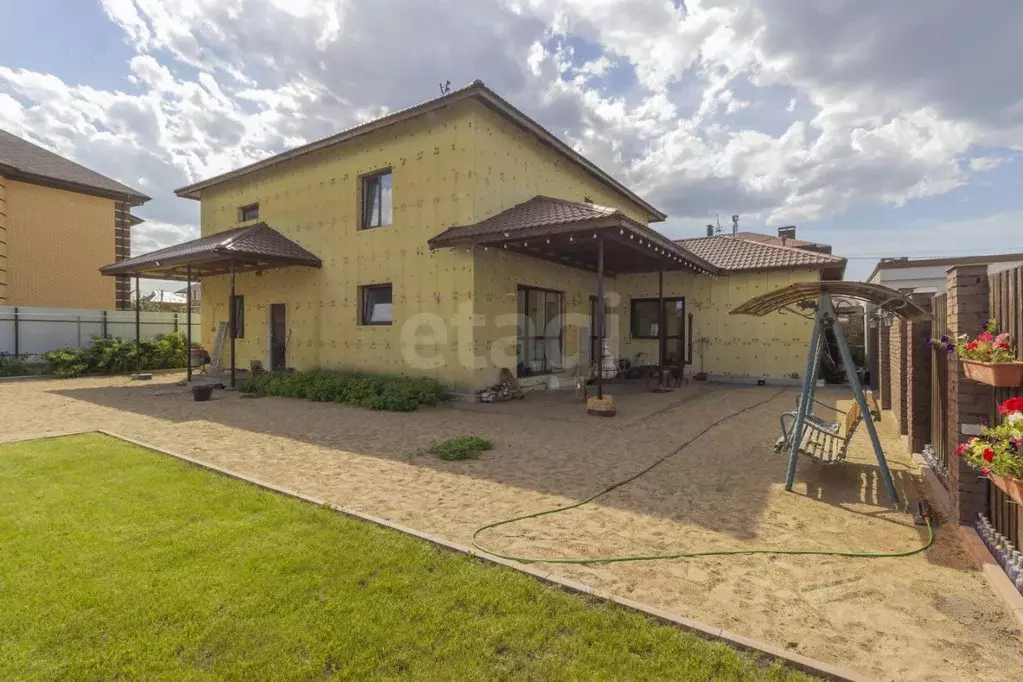 Дом в Омская область, Омск ул. Дергачева, 1/2 (318 м) - Фото 1