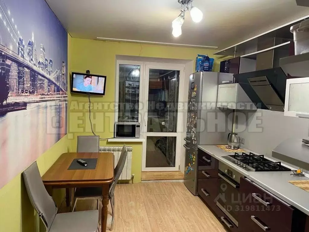 2-к кв. Смоленская область, Смоленск Кловская ул., 23а (63.0 м) - Фото 1