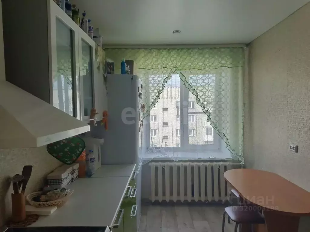 2-к кв. Челябинская область, Пласт Октябрьская ул., 42 (51.2 м) - Фото 1