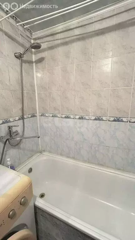 2-комнатная квартира: Миасс, улица Уральских Добровольцев, 3 (50.8 м) - Фото 1