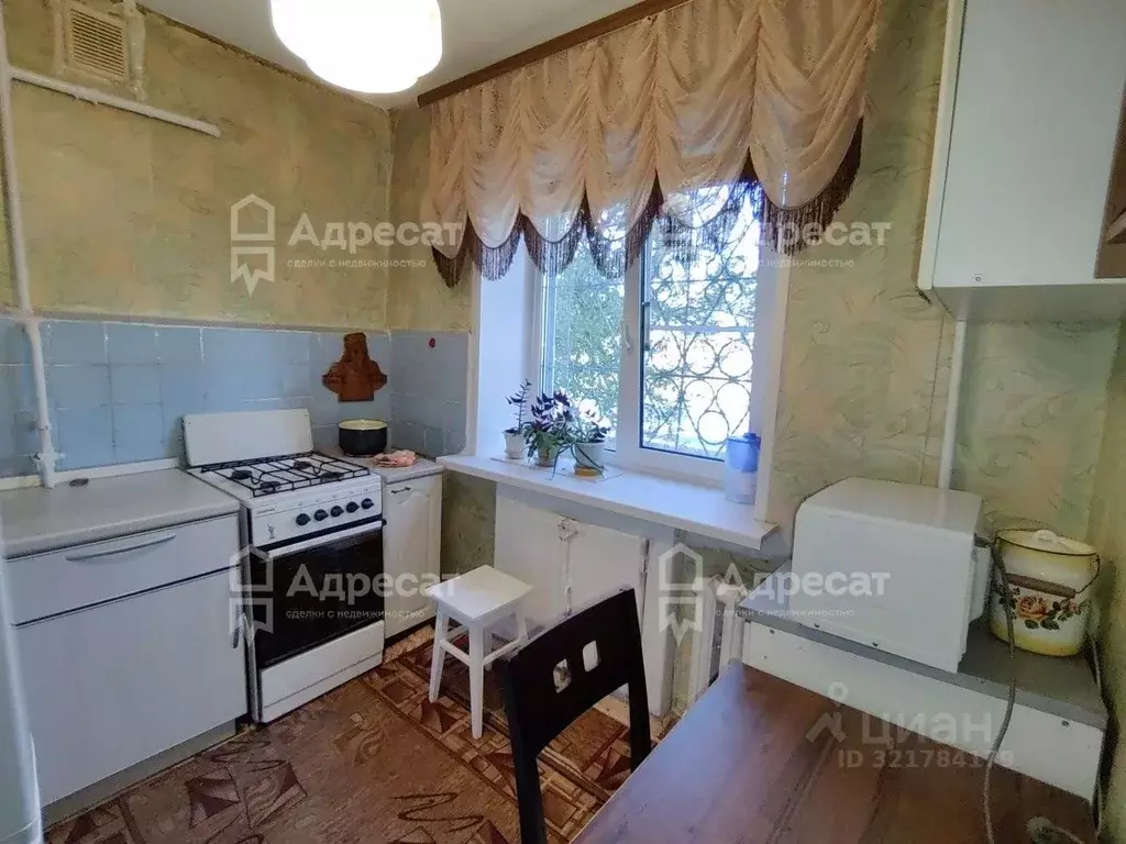1-к кв. Волгоградская область, Волгоград ул. Землячки, 30 (36.7 м) - Фото 1