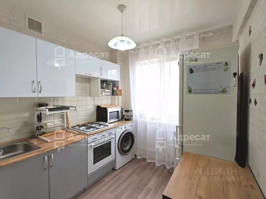 1-к кв. Волгоградская область, Волгоград ул. Маршала Еременко, 106 ... - Фото 1