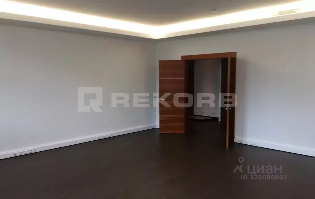 Офис в Санкт-Петербург Невский просп., 68а (340 м) - Фото 2