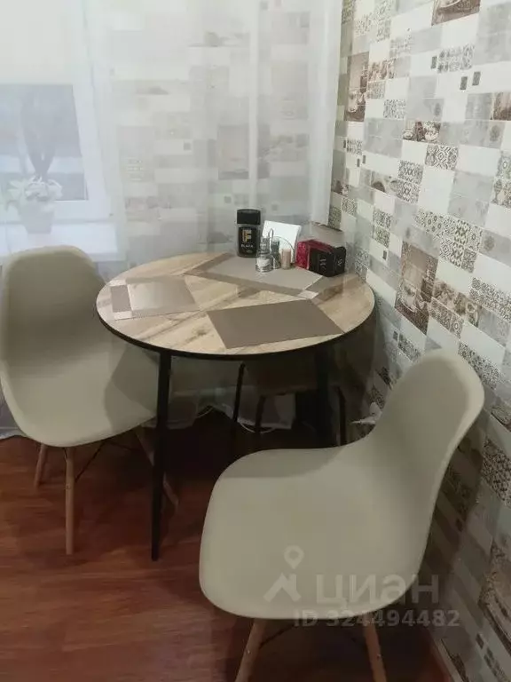 1-к кв. Татарстан, Чистополь ул. Энгельса, 91 (30.0 м) - Фото 1