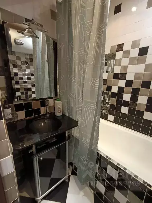 1-к кв. Пермский край, Пермь ул. Газеты Звезда, 35 (55.0 м) - Фото 2