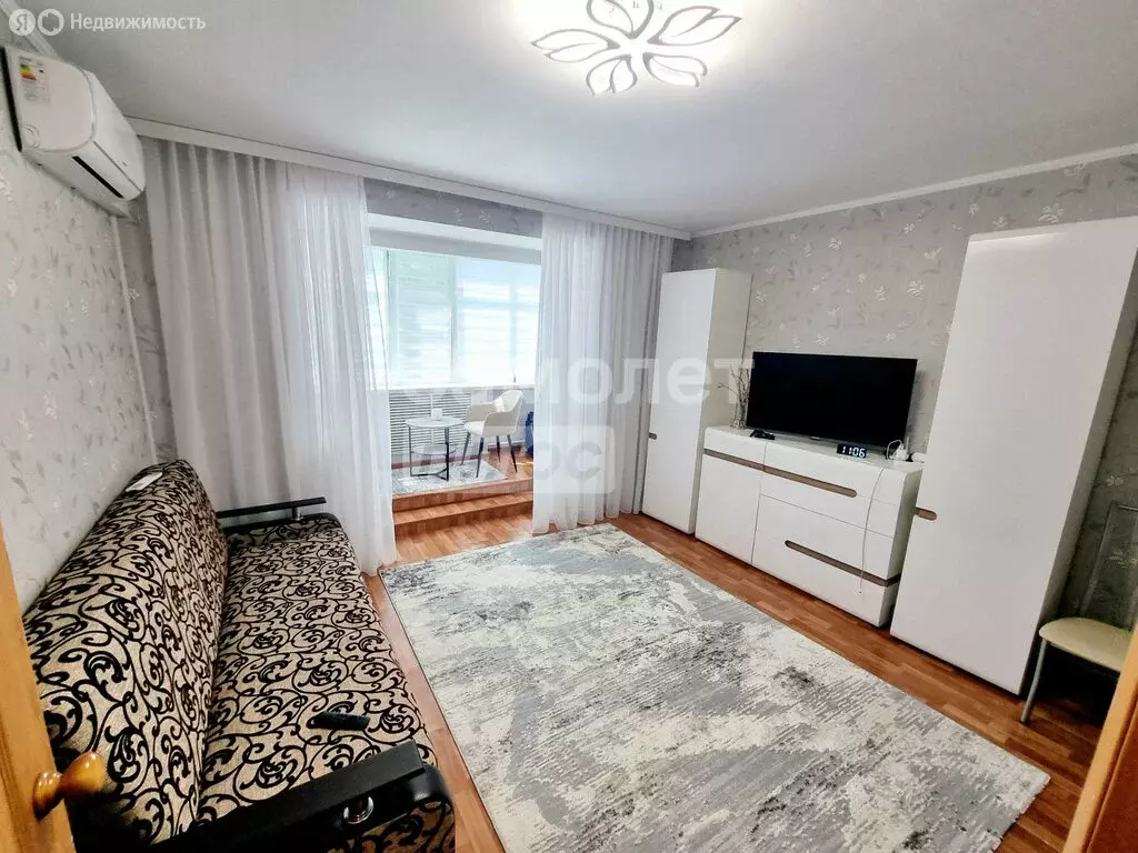 1-комнатная квартира: Строитель, микрорайон Центральный, 30А (33 м) - Фото 1