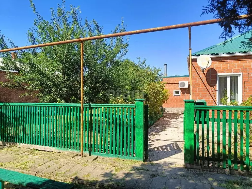 Дом в Краснодарский край, Щербиновский район, с. Глафировка  (67 м) - Фото 0