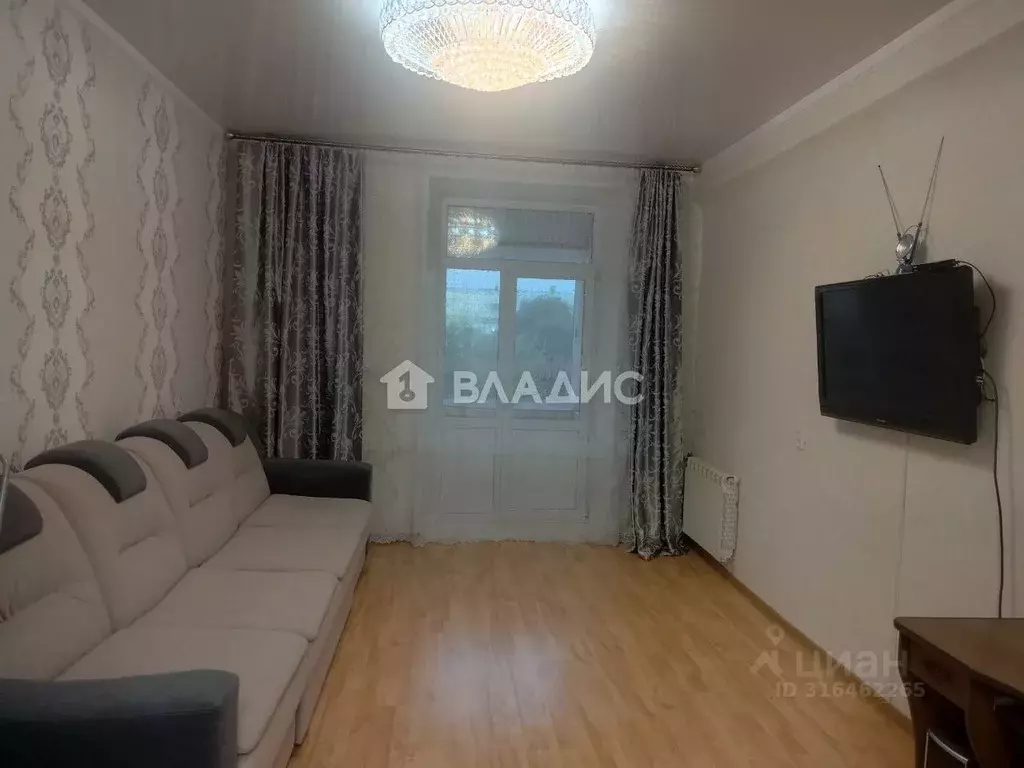 2-к кв. Иркутская область, Ангарск 75-й кв-л, 8 (60.1 м) - Фото 0