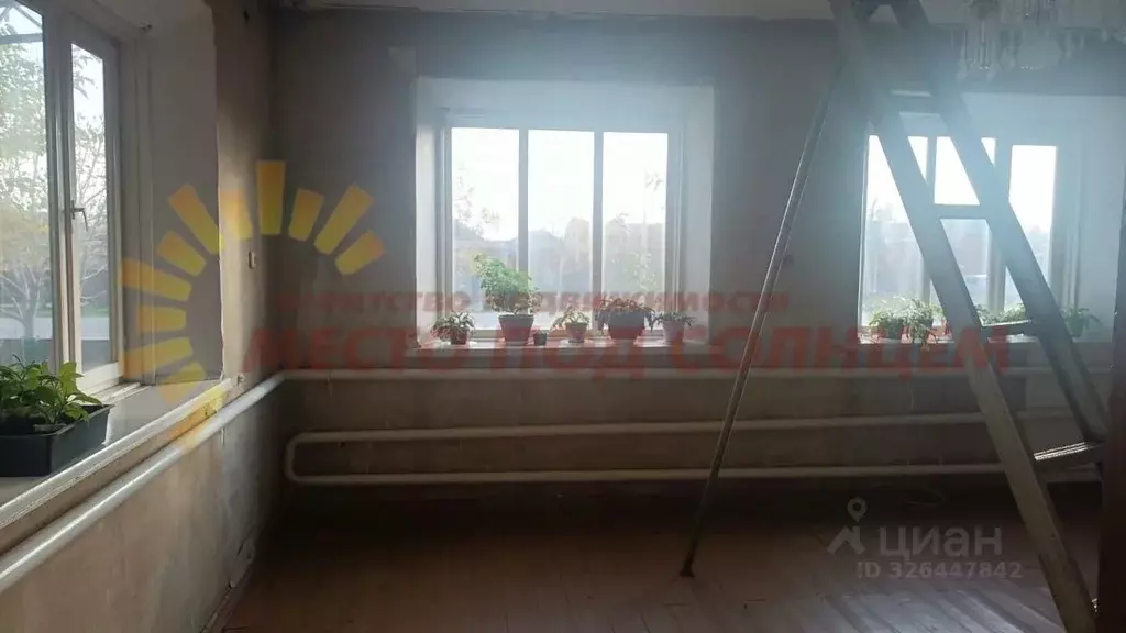 Дом в Краснодарский край, Староминская ст-ца ул. Свободы (170 м) - Фото 1