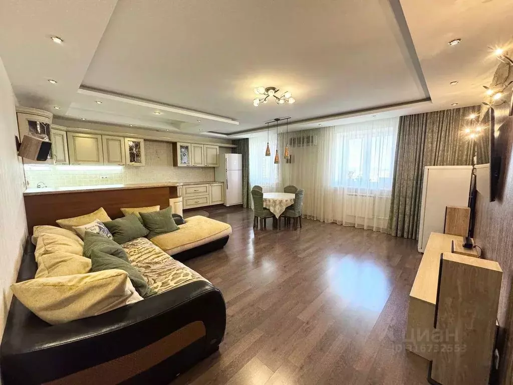 3-к кв. Татарстан, Нижнекамск просп. Химиков, 9Б (100.9 м) - Фото 1