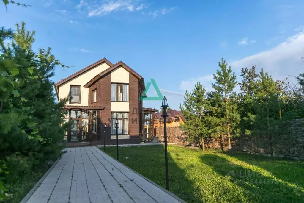 Дом в Башкортостан, Уфимский район, с. Чесноковка Коммунистическая ... - Фото 1