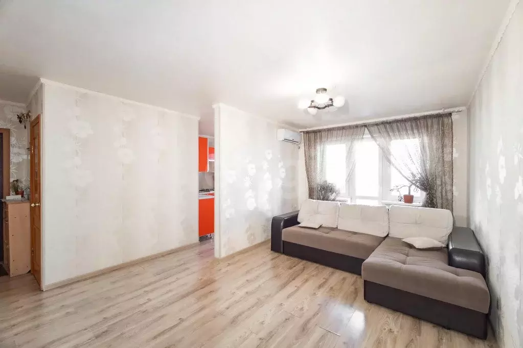 Квартира, 3 комнаты, 58.9 м - Фото 0