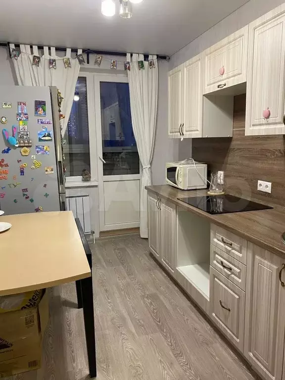 1-к. квартира, 36 м, 4/18 эт. - Фото 0
