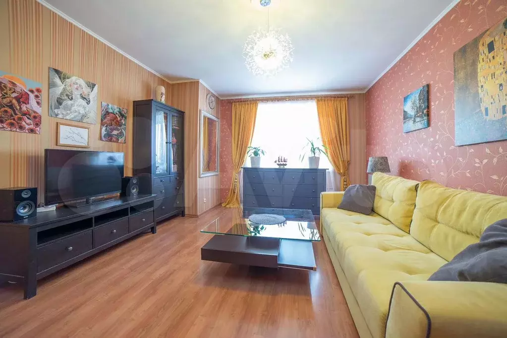 2-к. квартира, 71,7 м, 7/7 эт. - Фото 1