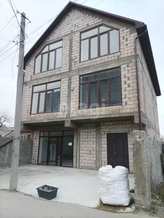 Дом в Дагестан, Махачкала ул. Межевая (318 м) - Фото 1