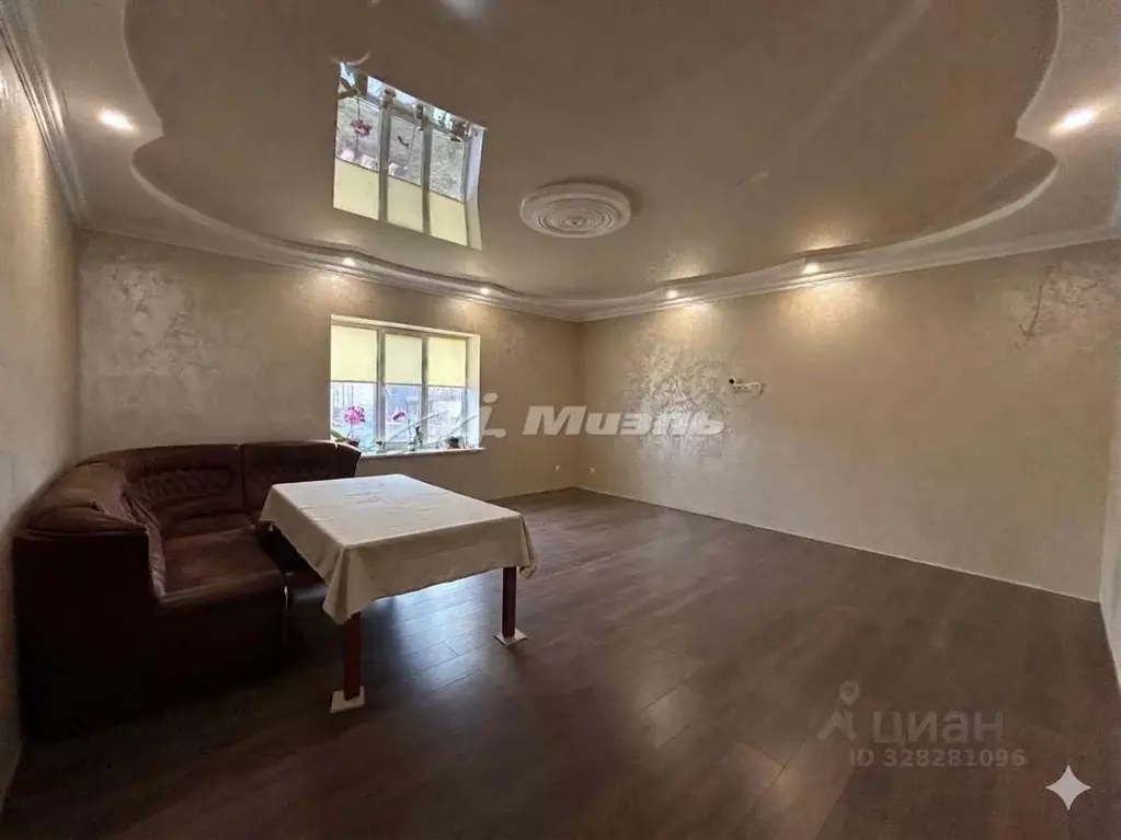 Дом в Крым, Симферопольский район, Перовское с/пос, с. Украинка ул. ... - Фото 1