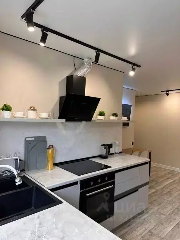 3-к кв. Камчатский край, Петропавловск-Камчатский Владивостокская ул., ... - Фото 0