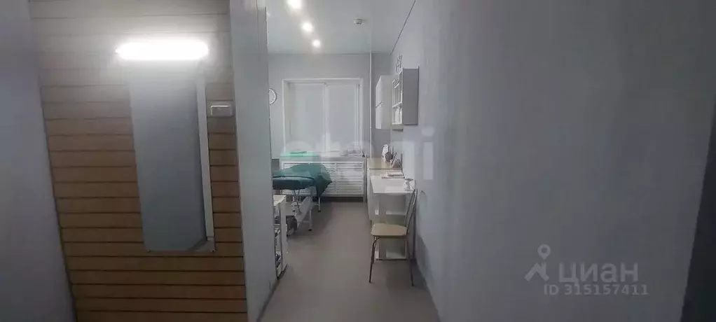 Офис в Архангельская область, Котлас ул. Калинина, 1 (111 м) - Фото 1