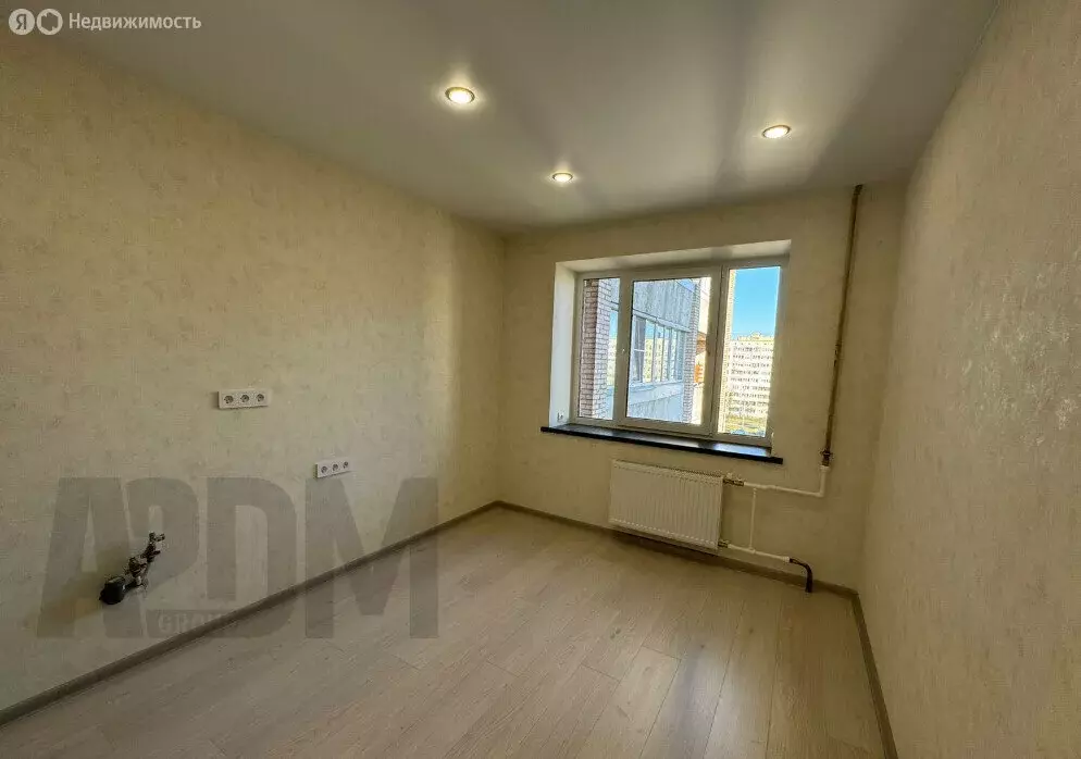 1к в 6-комнатной квартире (11.8 м) - Фото 1