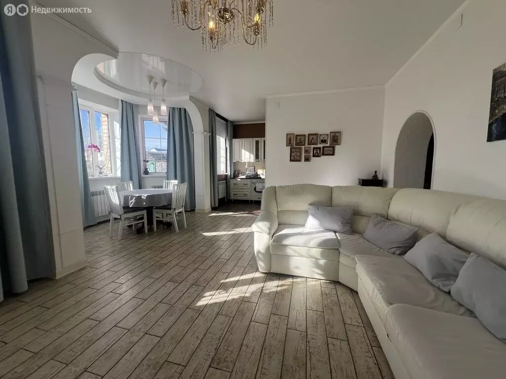 Дом в Оренбург, Приволжская улица, 30 (165.3 м) - Фото 1