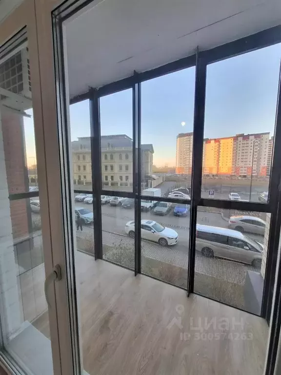 2-к кв. Красноярский край, Красноярск Линейная ул., 122 (52.0 м) - Фото 0