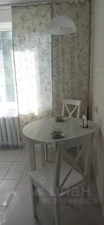 1-к кв. Псковская область, Пушкинские Горы рп ул. Ленина, 38 (30.0 м) - Фото 1